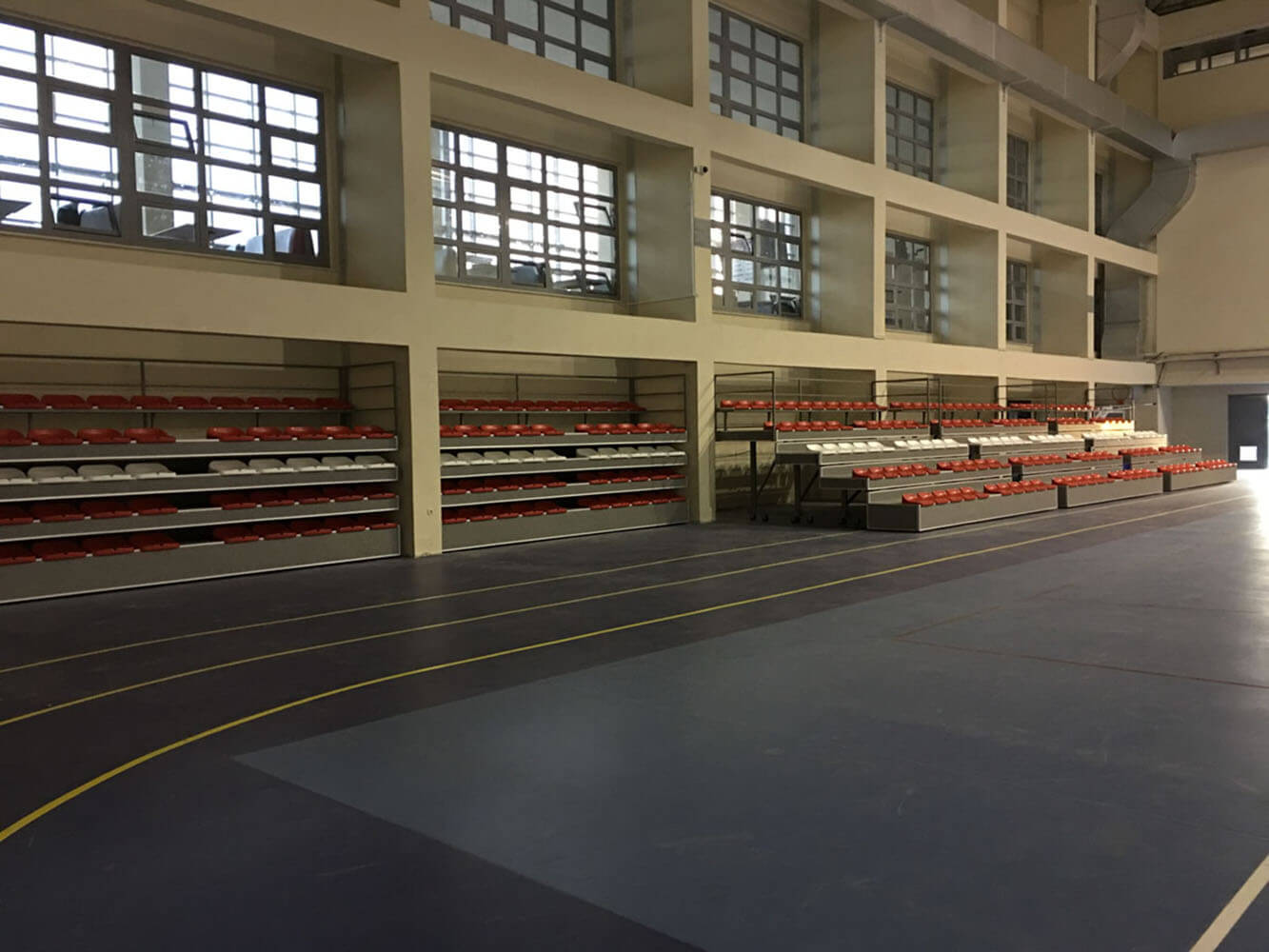 ANKARA �N�VERS�TES� SPOR B�L�MLER� FAK�LTES� TELESKOP�K TR�B�N